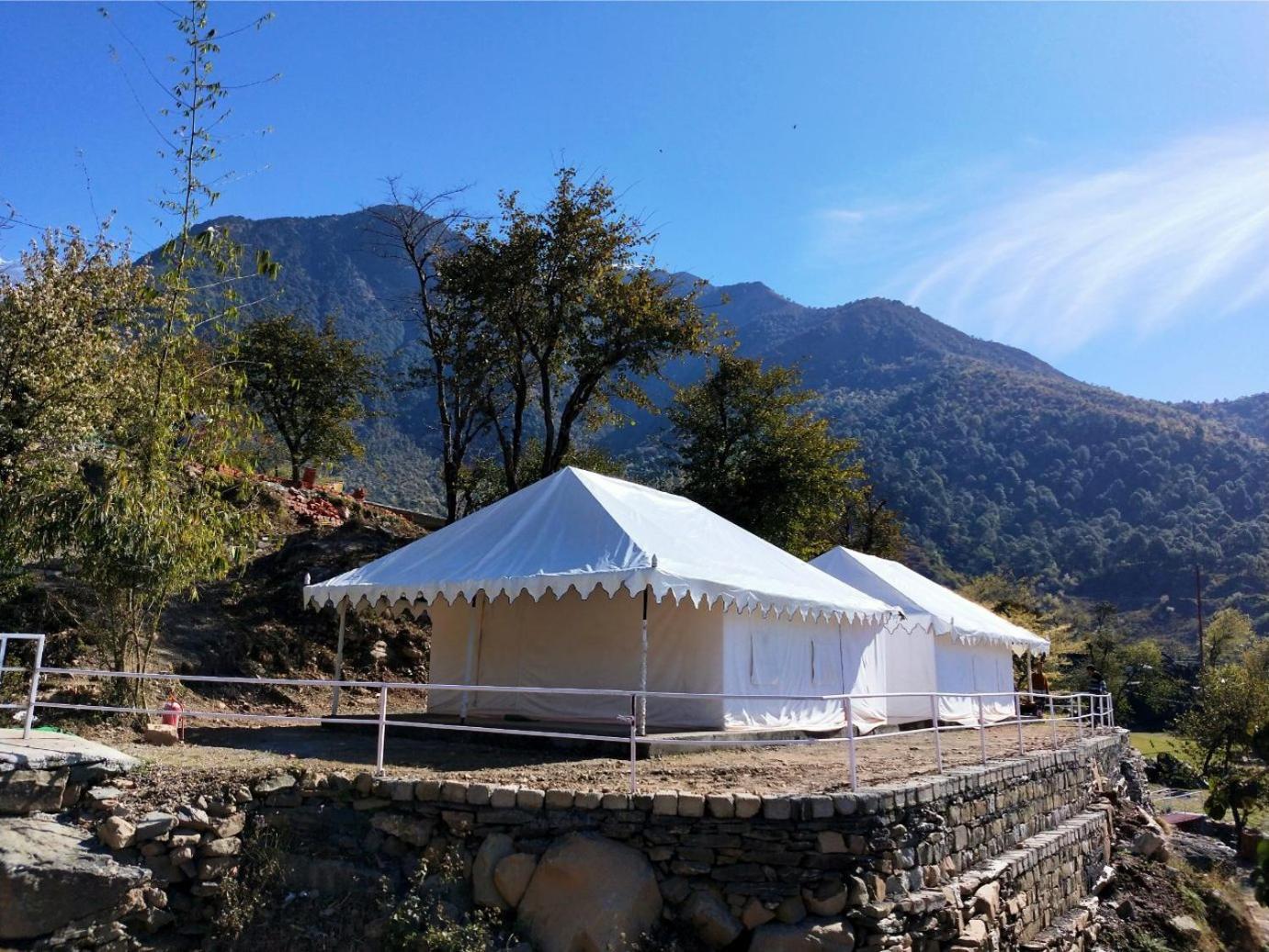 Готель Hill Ventures Adventure Camp And Restaurant Дармсала Екстер'єр фото